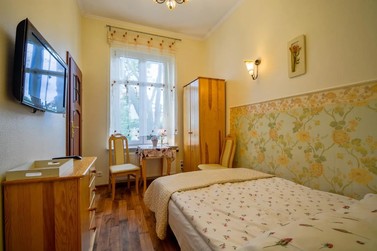 *** Nocleg ze śniadaniem Sopot Roza Apartments Polska